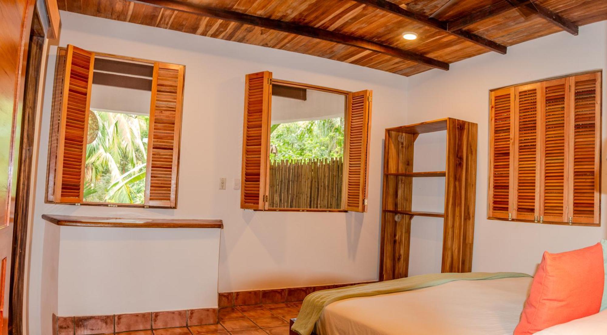Отель Encanta La Vida Cabo Matapalo Экстерьер фото